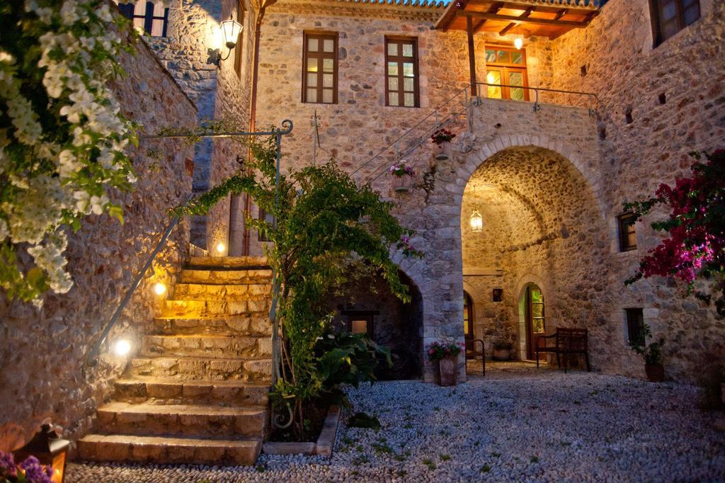 Archontiko Hatzipanayioti Leonídion Exterior foto